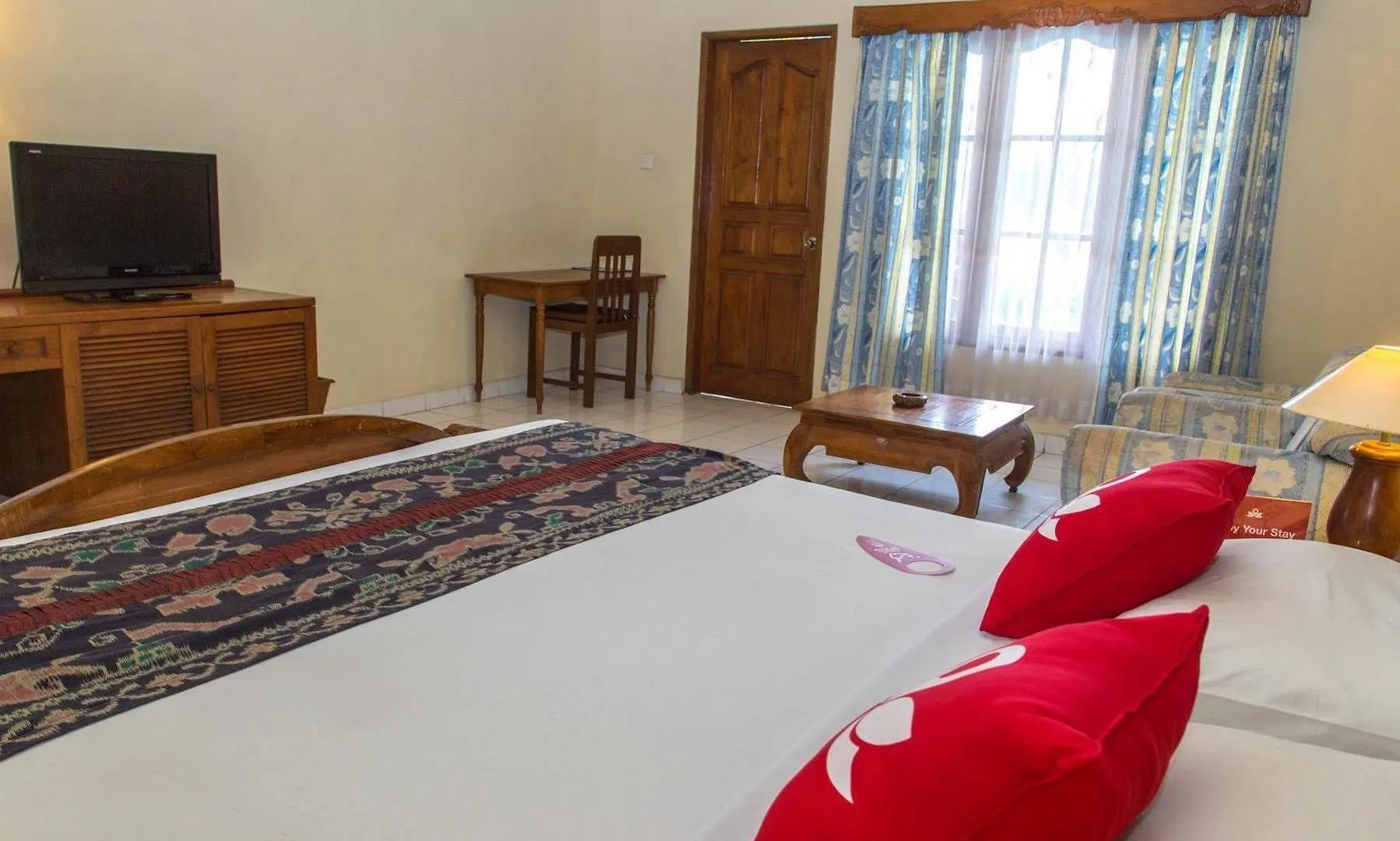 Zen Rooms Jimbaran Pantai Kedonganan 3*,